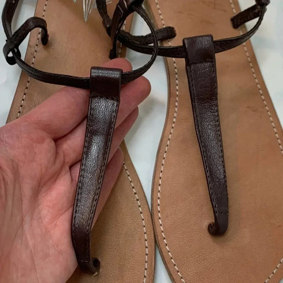 Urban Outfitters kimichi Blue thong  flat sandals size 8 - Picture 3 of 5